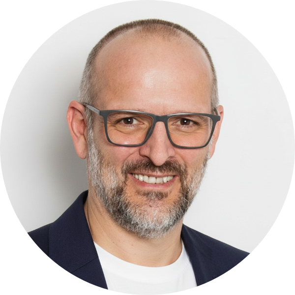 Manuel Schmöllerl, Gründer von HeyFinders